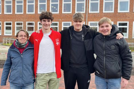 Weitere Schiedsrichter für Eutin 08